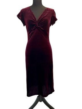Le Chateau Velvet Twist Front Midi Dress wine Burgundy short sleeve Sz M